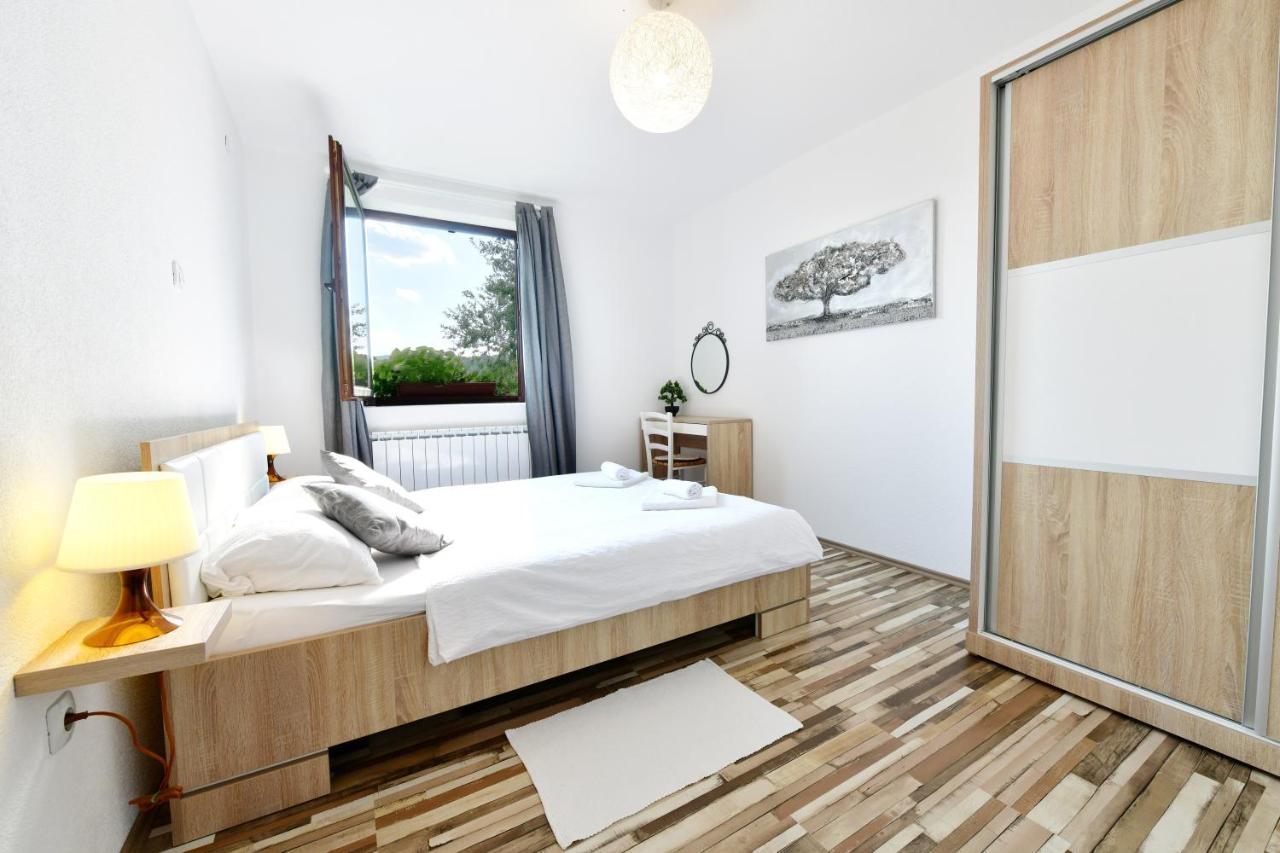 Holiday Home Ostrun Rakovica Εξωτερικό φωτογραφία