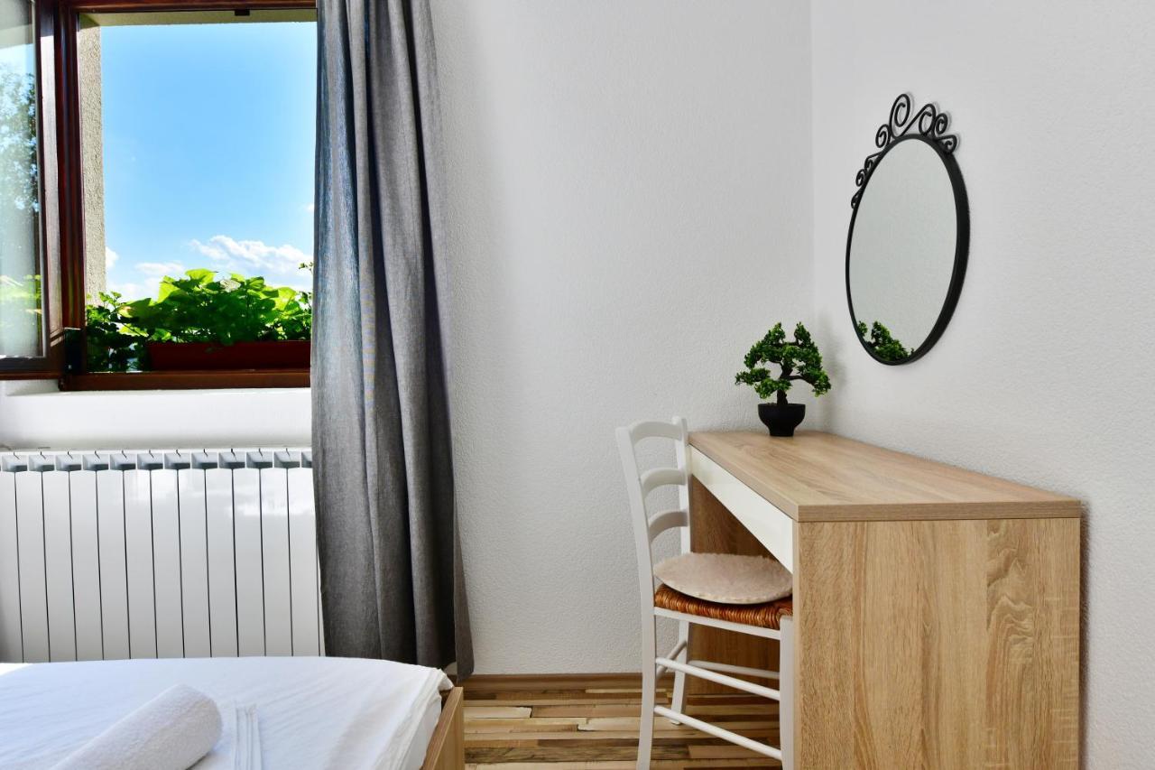 Holiday Home Ostrun Rakovica Εξωτερικό φωτογραφία
