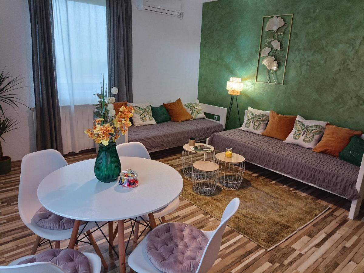 Holiday Home Ostrun Rakovica Εξωτερικό φωτογραφία